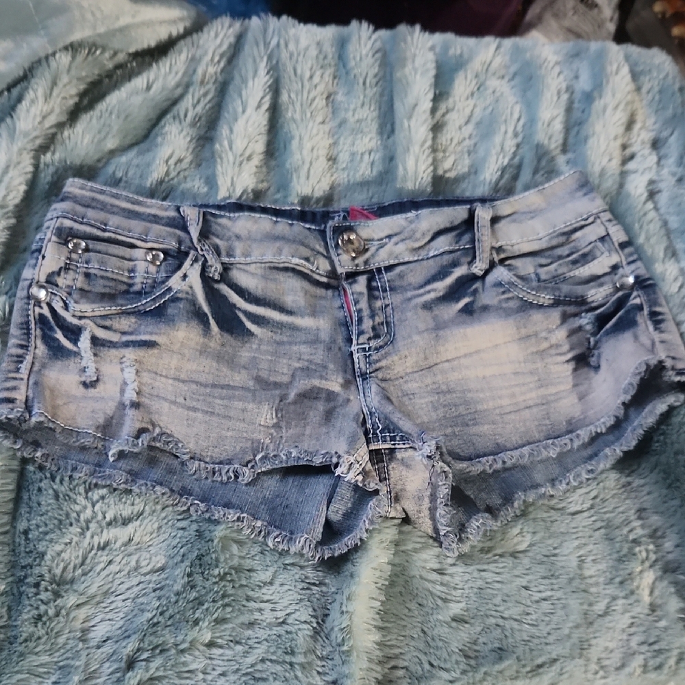 Y2k Almost Famous Low Rise Stretch Frayed Blue Jean Shorts Sz 9
